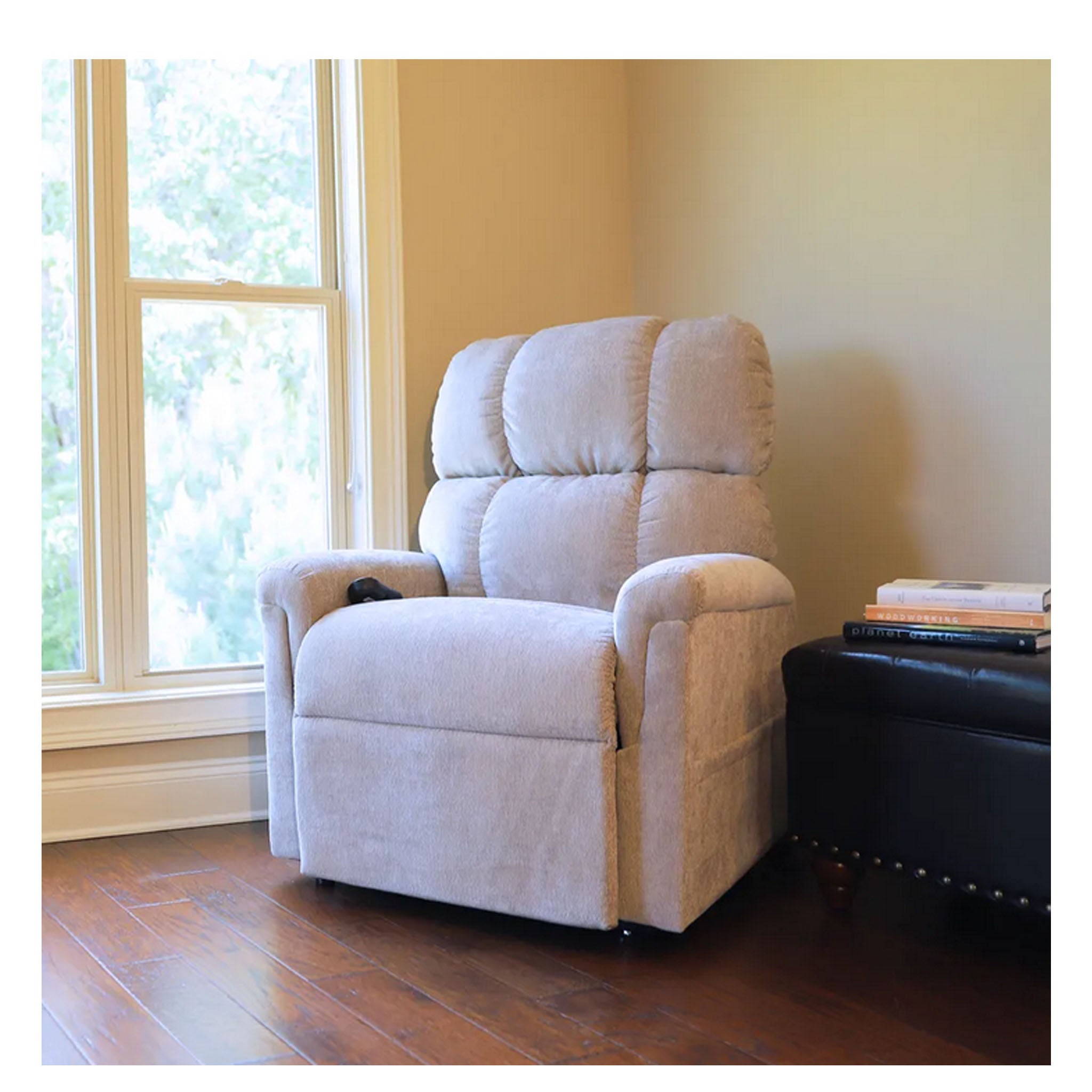 Golden Technologies PR-535 MaxiComfort Lift Chair